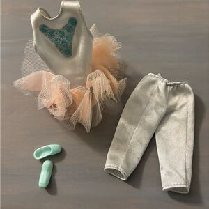 Barbie vintage My First Barbie 1988 Easy on fashions Ballerina ballet set #1867